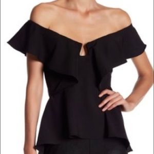 Do + Be Black Flounce Top Size: L